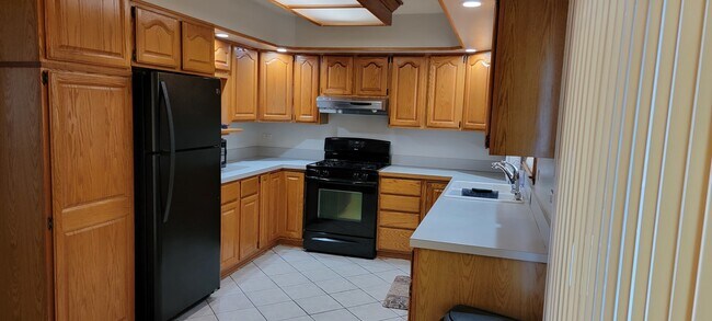 Foto del edificio - 961 Sycamore Ln