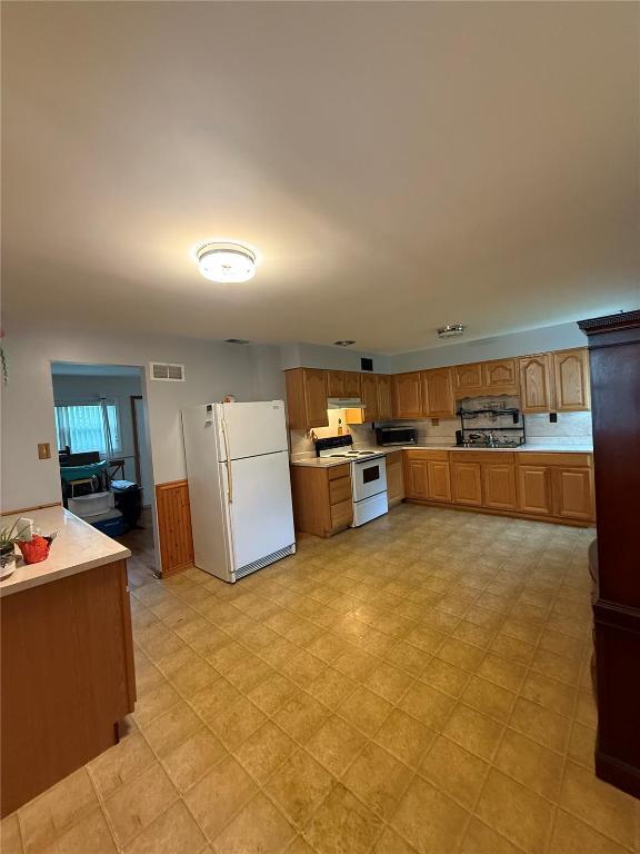Building Photo - 1623 Kirkham Dr