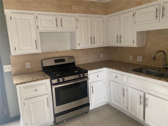 Foto del edificio - 3781 Northpoint Dr