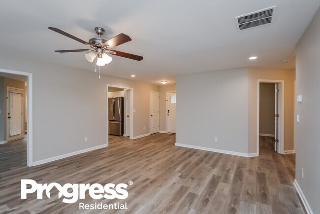 Building Photo - 1073 Navaho Trail