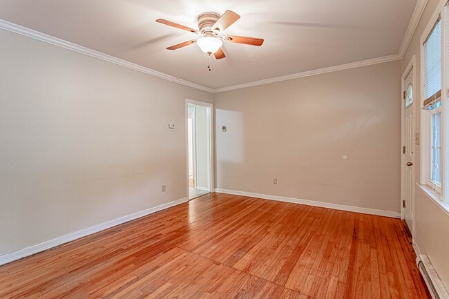 Building Photo - Affordable Unit, Duplex in Greenville