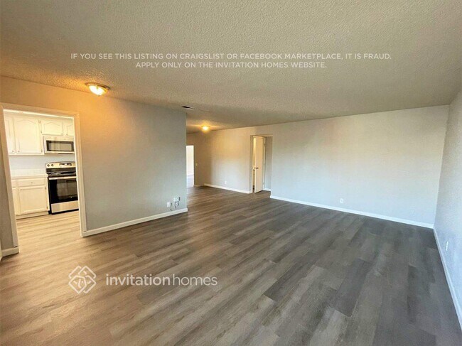 Foto del edificio - 690 Amherst Ct