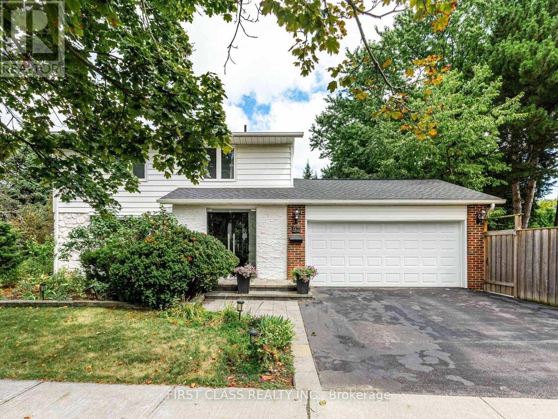 Primary Photo - 97 Bridlewood Blvd