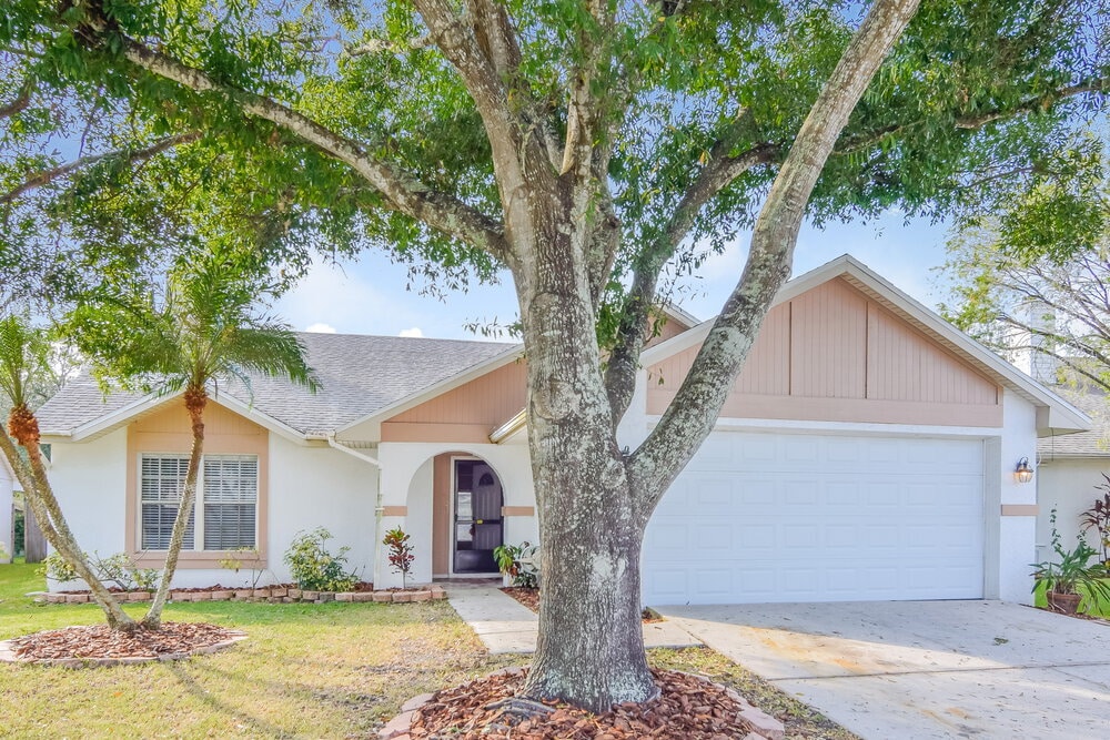 Foto principal - 1228 Tuxford Dr