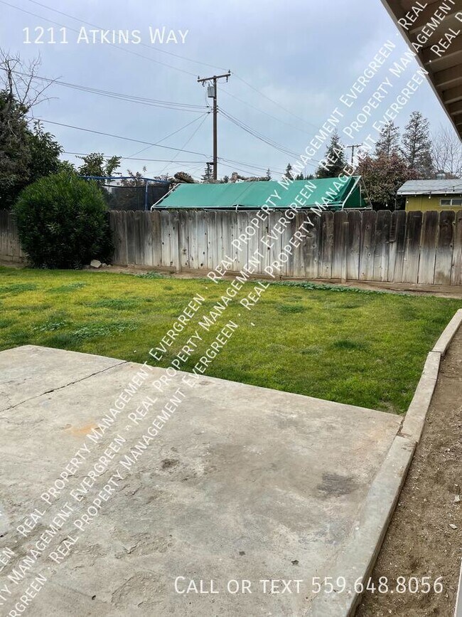 Foto del edificio - 1211 Atkins Way