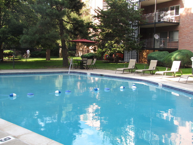 Building Photo - Boulevard Park Apartments