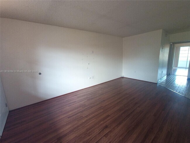 Foto del edificio - 20311 NE 2nd Ave