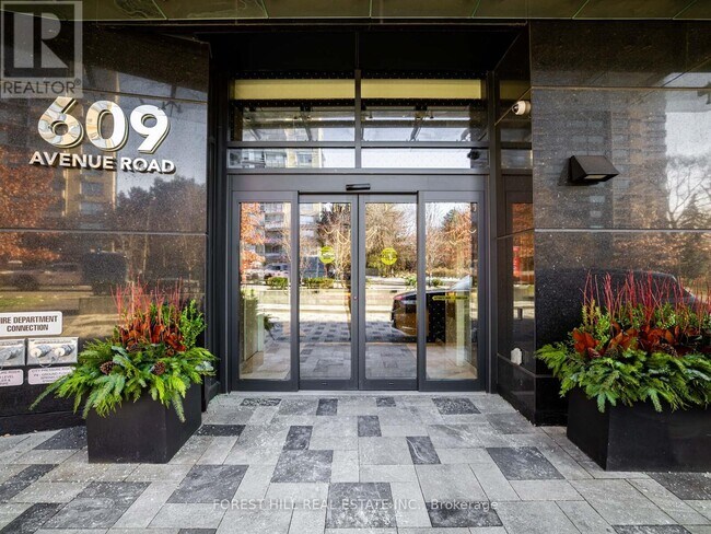 Photo du bâtiment - 609 Avenue Rd