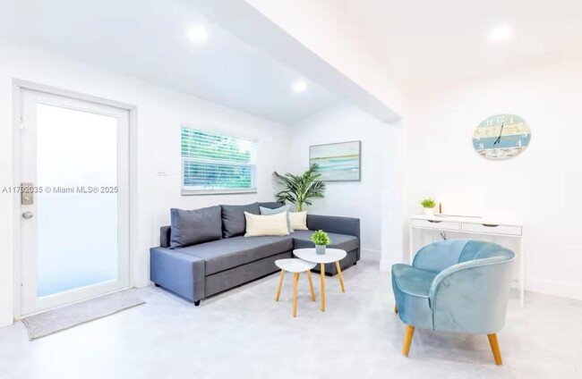 Foto del edificio - 265 NW 59th St