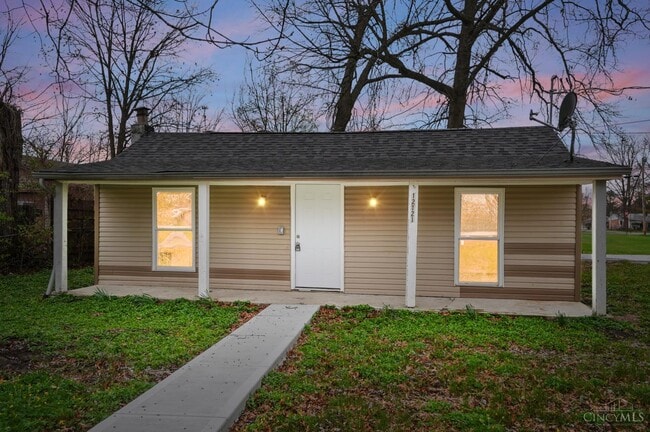 Photo - 12121 3rd Ave House