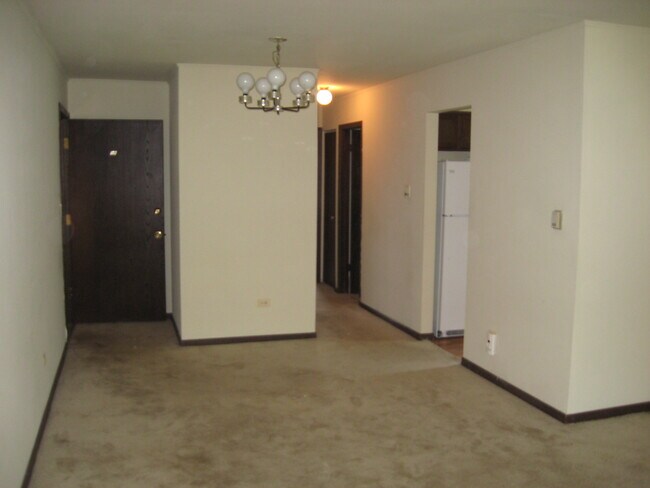 Building Photo - 1509 N Winslowe Dr