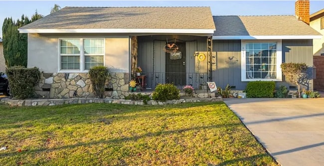 Building Photo - 4051 Howard Ave Building Photo - 4051 Howard Ave