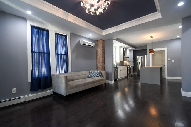 Building Photo - 135 76th St