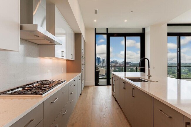 Foto del edificio - 2425 Peachtree Rd