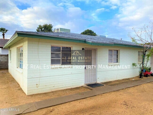 Foto del edificio - 7532 N 21st Ave