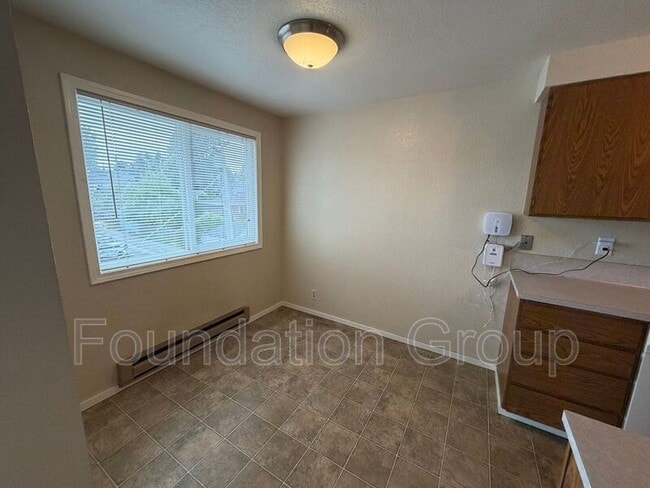 Foto del edificio - 938 N 100th St