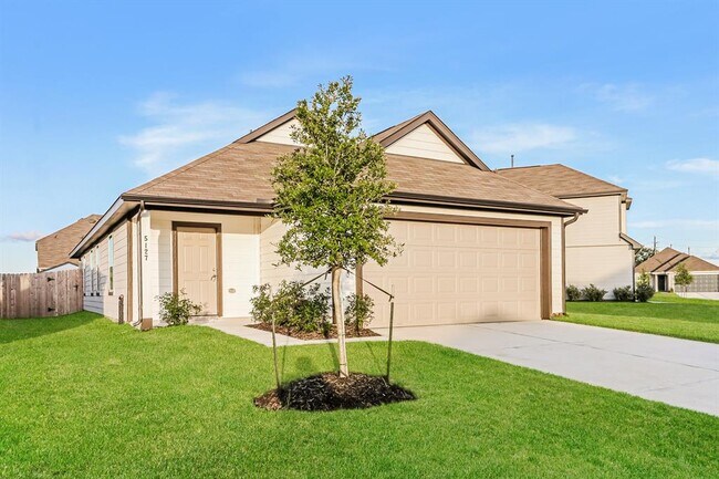 Foto del edificio - 5127 Shelby Katherine Dr