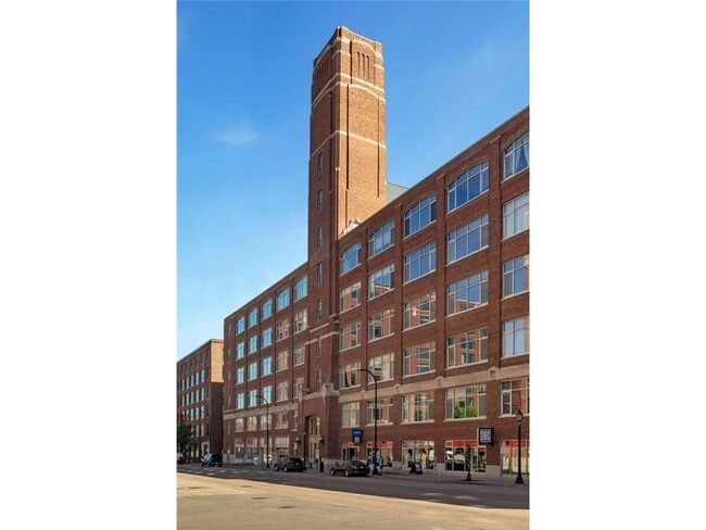 Foto del edificio - 700 N Washington Ave