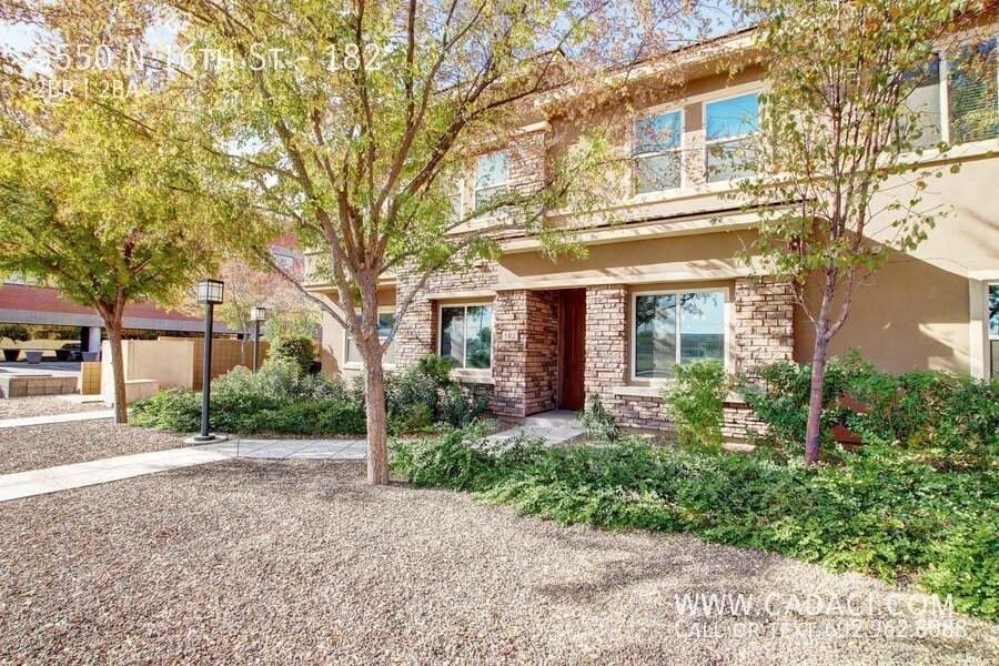 Foto principal - 5550 N 16th St