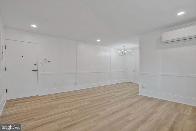 Photo - 1217 N Kensington St Apartment