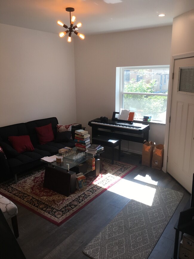 Photo - 3307 Iowa St Townhome