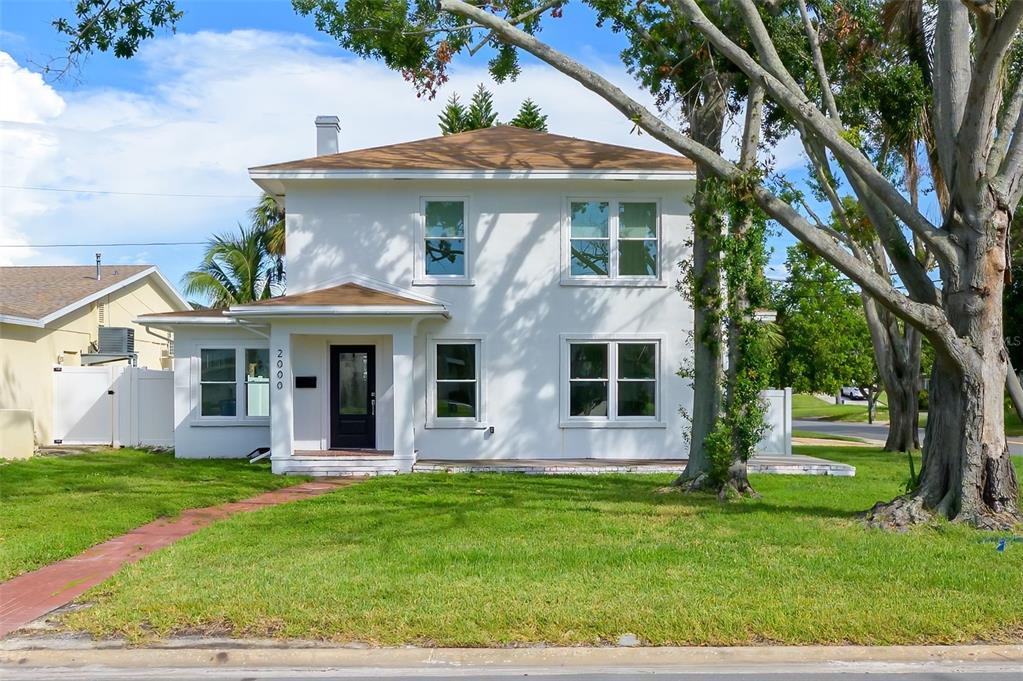 Foto principal - 2000 Shore Acres Blvd NE