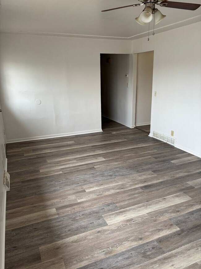 Foto del edificio - Ashland Home For Rent