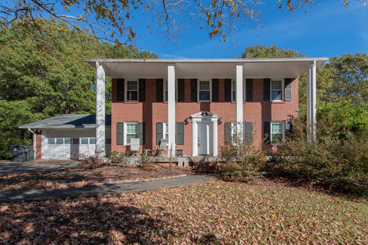 1145 N Coleman Rd, Roswell, GA 30075 House Rental in Roswell, GA
