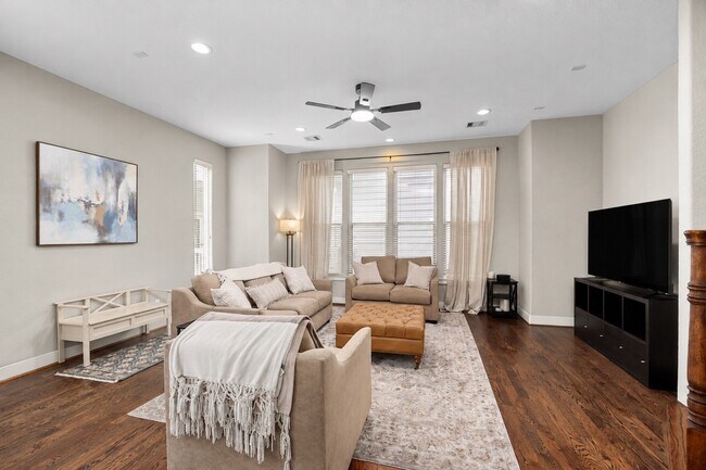 Foto del edificio - 1314 W 21st St