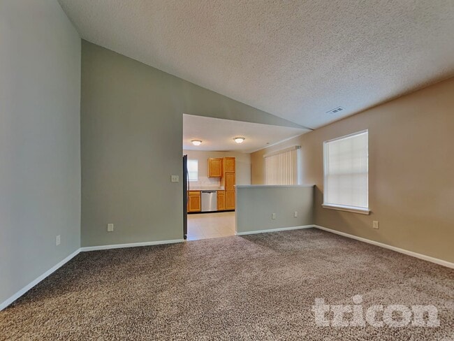 Foto del edificio - 4900 Hunters Run