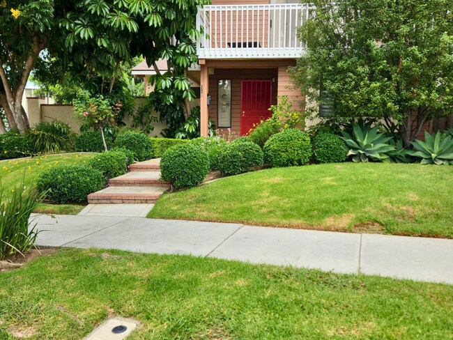 Foto del edificio - 3501 E 2nd St