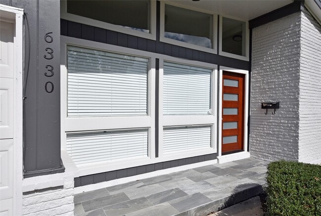 Building Photo - 6330 Mobud Dr