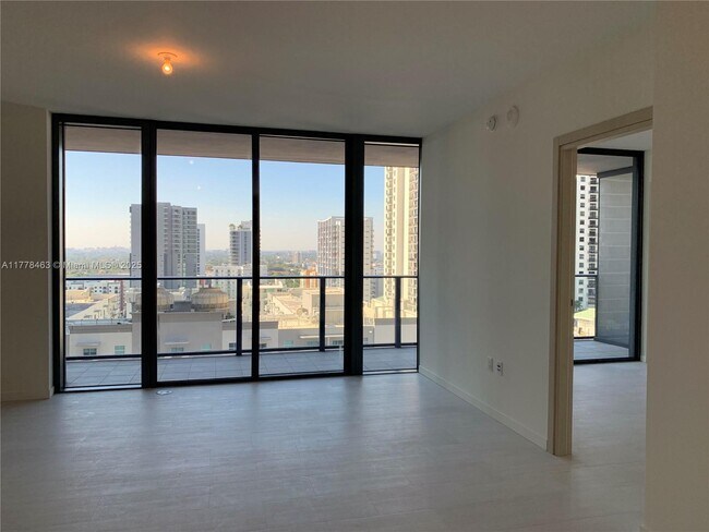 Foto del edificio - 1000 Brickell Plaza