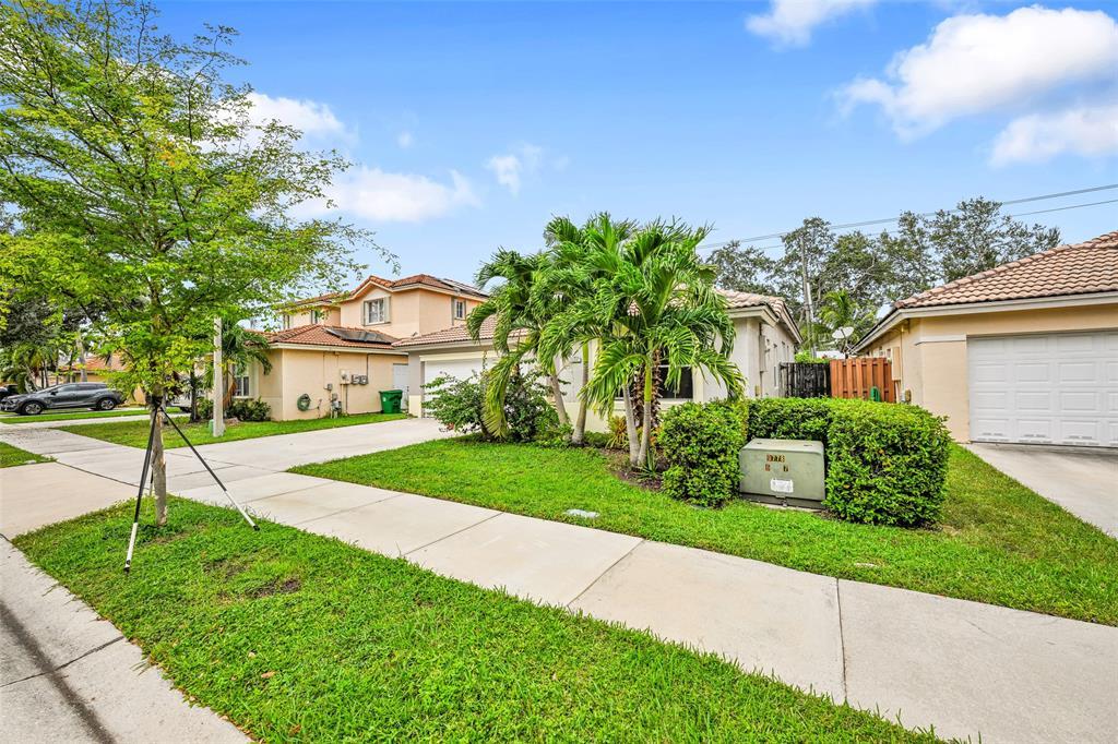Foto principal - 13761 N Garden Cove Cir