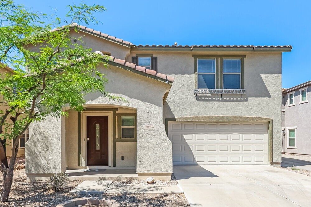 Foto principal - 10958 W Pierson St