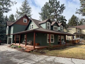 Building Photo - 1579 NW Albany Ave