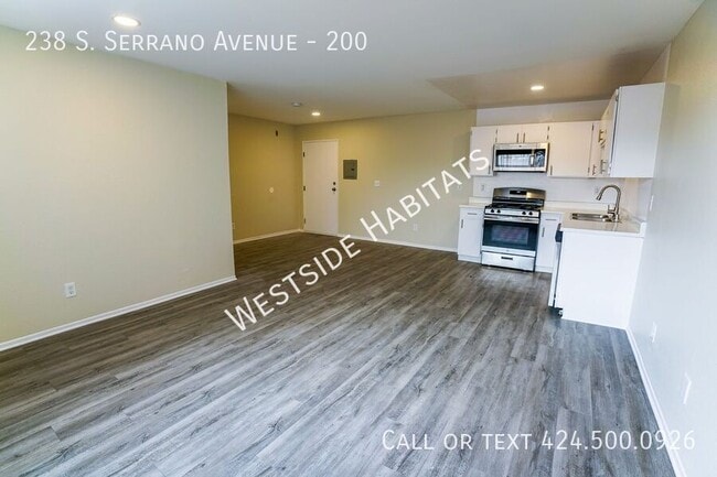 Building Photo - 238 Serrano Ave