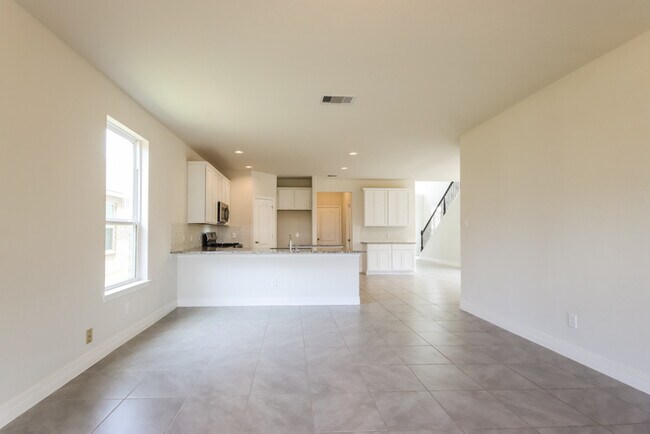 Foto del edificio - 22631 Rosebush Hl Rd