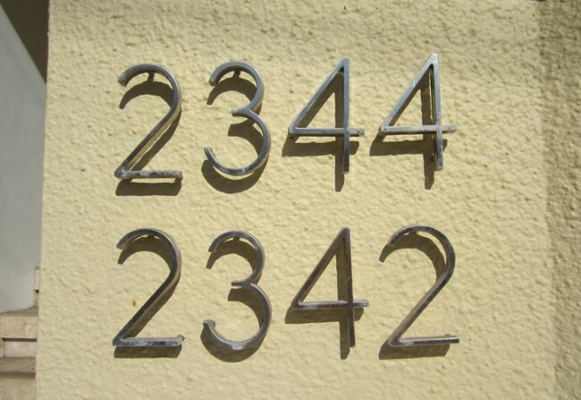 Foto del edificio - 2344 21st Ave