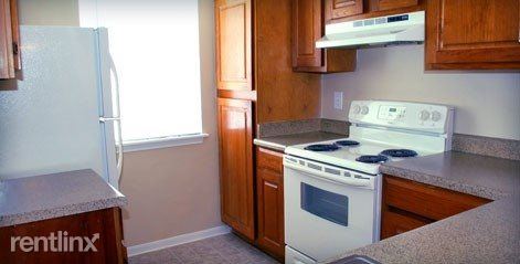 Foto del edificio - 8802 Tradewind Dr