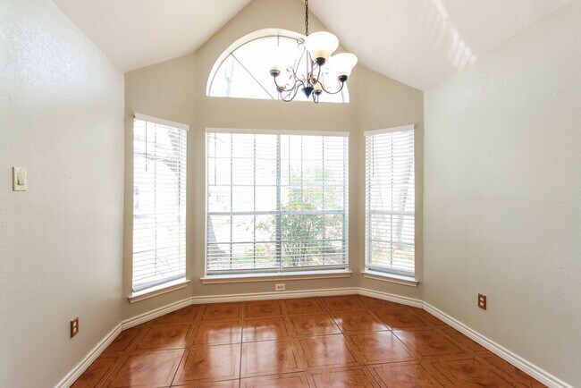 Foto del edificio - 5210 Kristen Ct