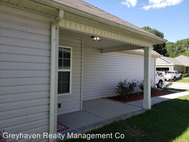 Building Photo - 4 br, 2 bath House - 1604 Southernwood Drive