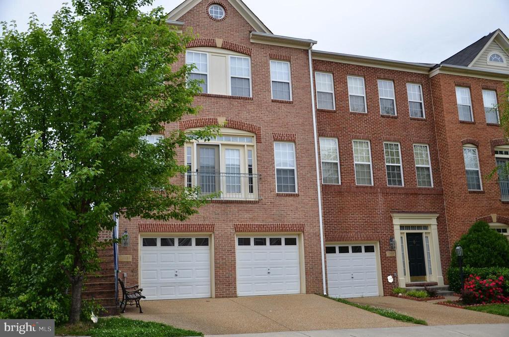 Primary Photo - 13620 Red Squirrel Way