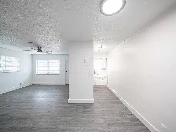 Foto del edificio - 4140 SW 24th Ct