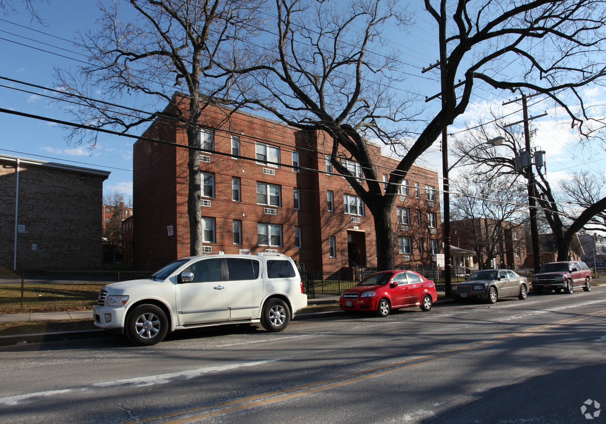 Building Photo - Benning Road Apartments