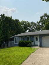 Building Photo - 1119 Parliament Rd