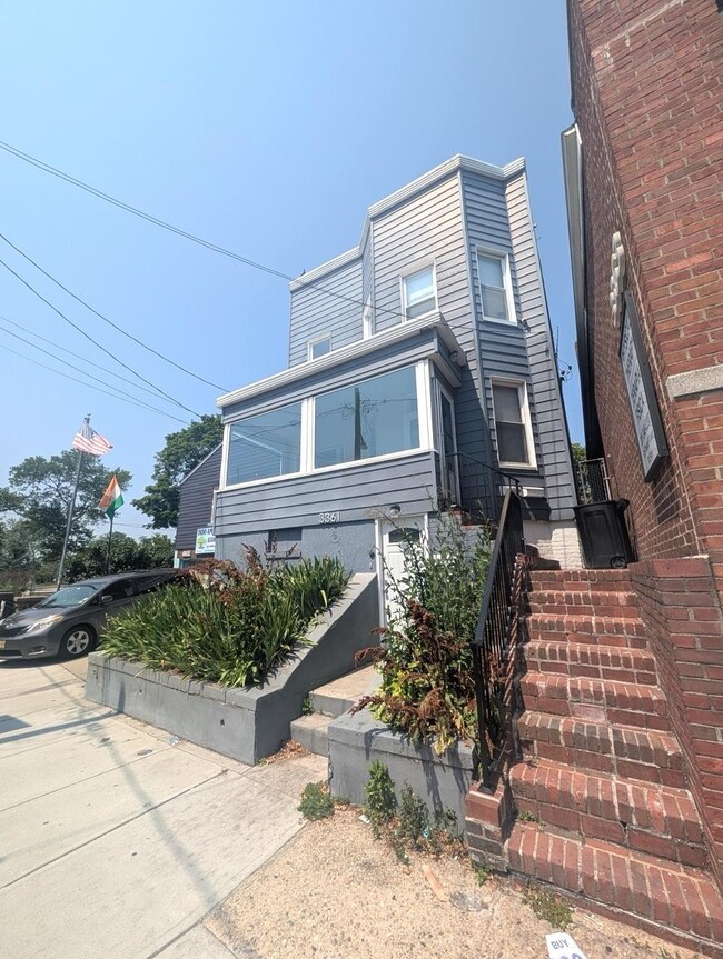 Building Photo - 3361 John F. Kennedy Blvd