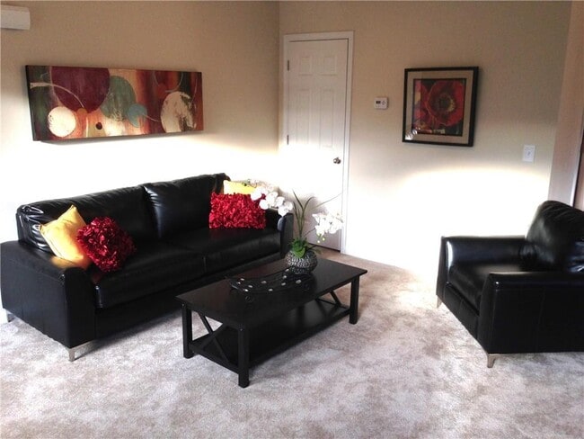 Building Photo - 1224 Rockfield Cir