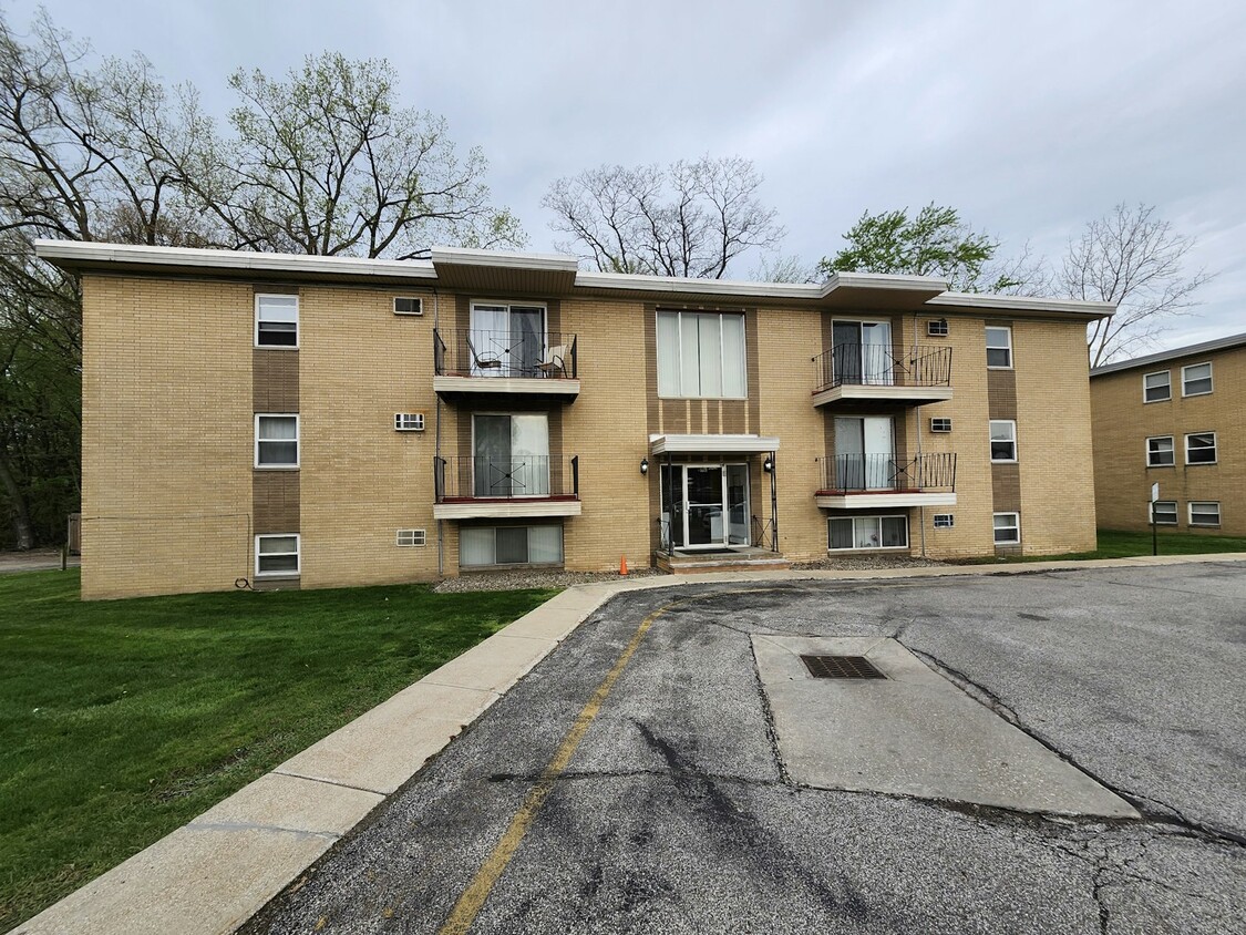 Primary Photo - 5378 Lee Rd