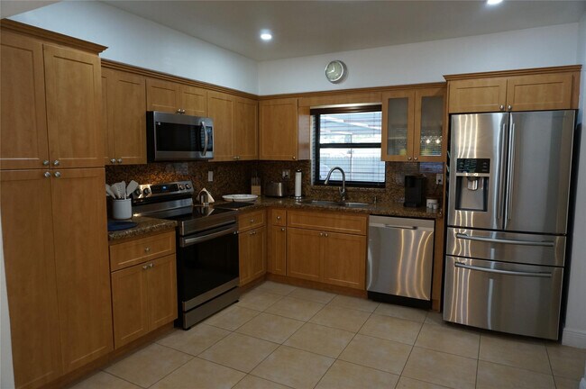 Foto del edificio - 9220 SW 56th St